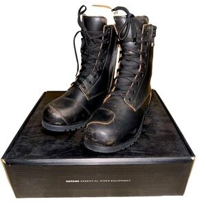 Oxford Magdalen Motorcycle Riding Boots Black Distressed women’s Size 9 NWT